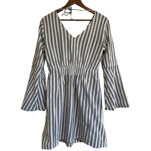 Roxy Blind Dreams Faux Wrap Striped Bell Sleeve Dress Size Small Woman’s/Juniors - Picture 4 of 16